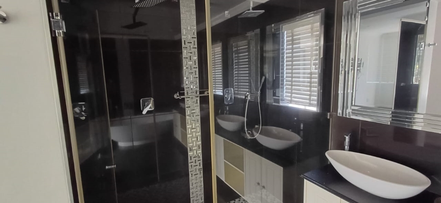 3 Bedroom Property for Sale in Nahoon Valley Park Eastern Cape